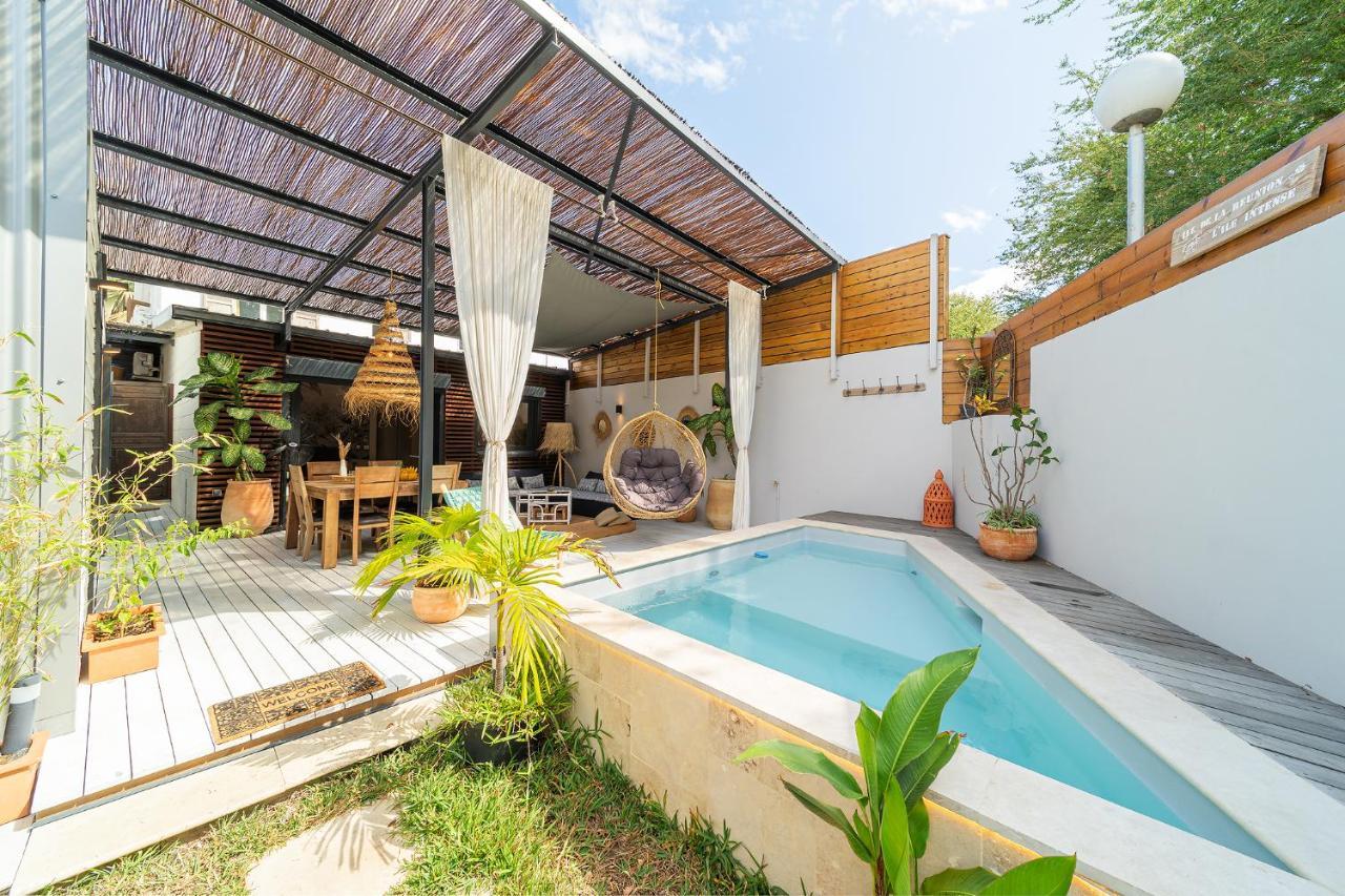 Villa Latrille - Piscine - Sauna - Jacuzzi 拉萨尔勒班 外观 照片