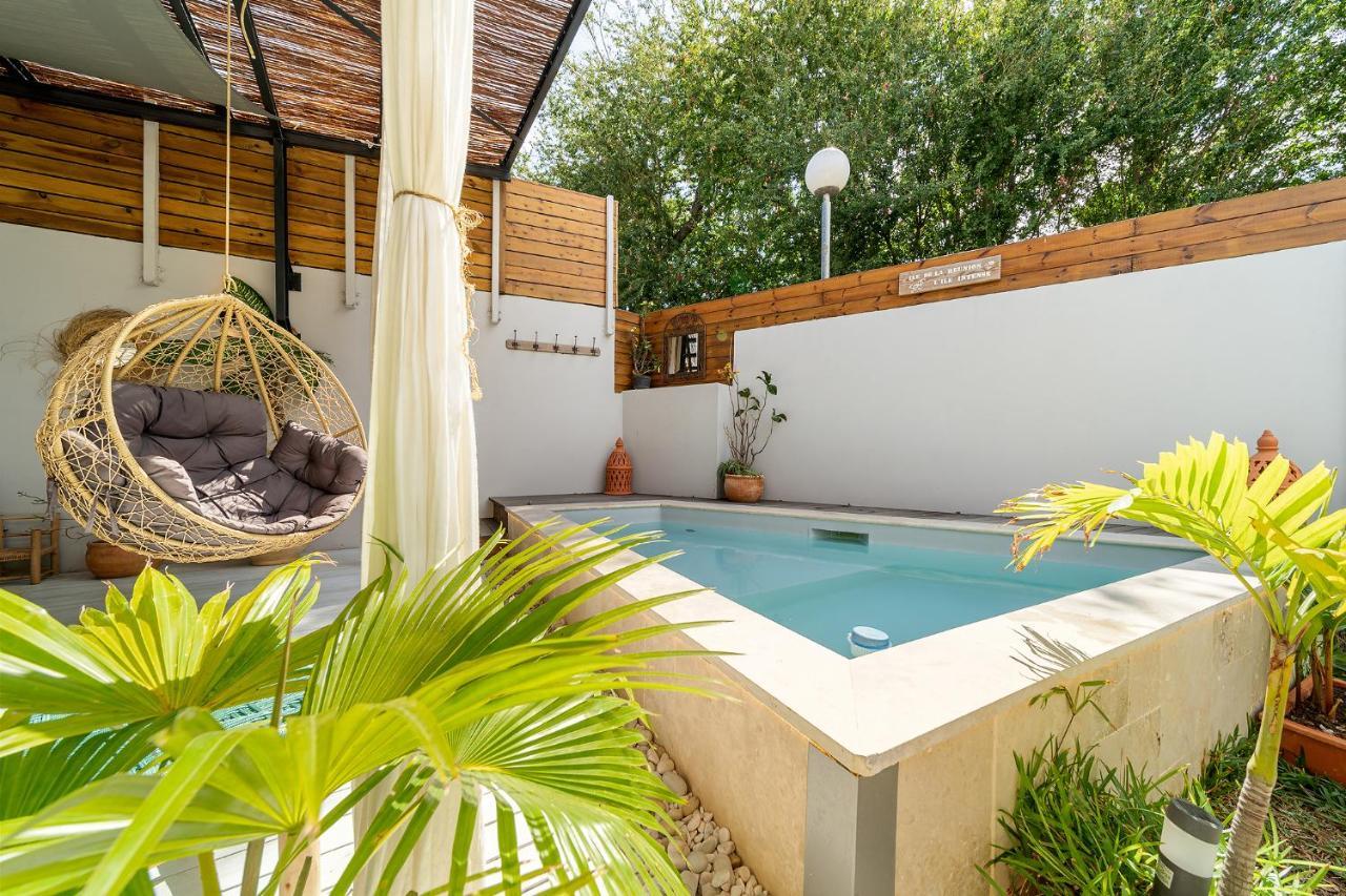 Villa Latrille - Piscine - Sauna - Jacuzzi 拉萨尔勒班 外观 照片
